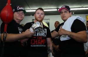 Andre Ward and Others Believe Canelo is Making a Mistake Bulking Up