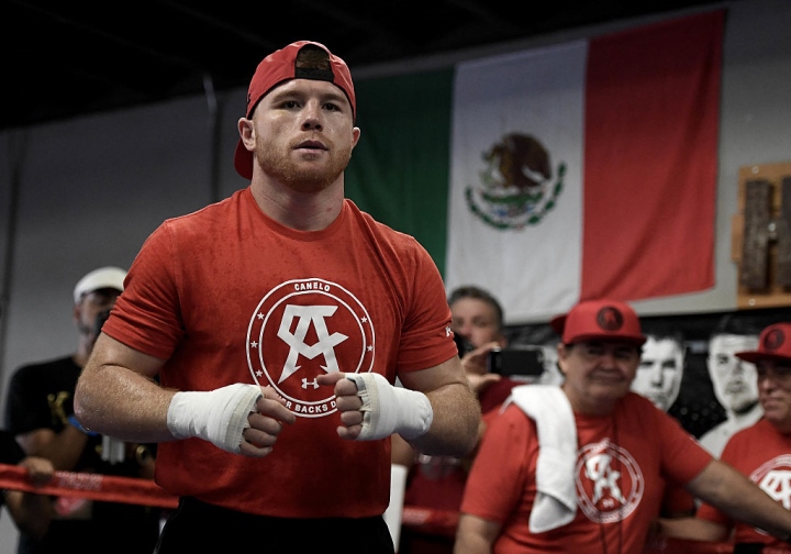Eddy Reynoso Adamant That Canelo Alvarez Is Staying At Super Middleweight: “This Is His Weight”