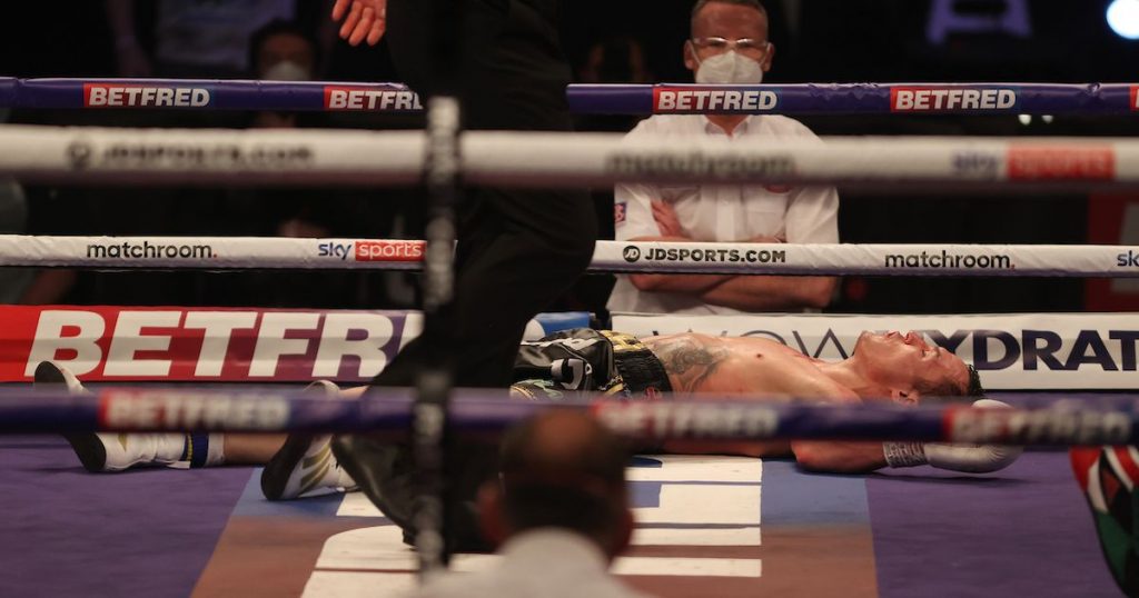 Josh Warrington Ends Up On The Wrong End Of Shocking Beat Down At The Hands Of Mauricio Lara