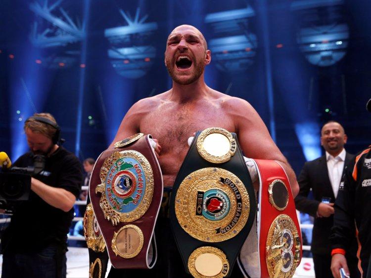 Tyson Fury Tabbed as Early Favorite Against Both Anthony Joshua and Deontay Wilder