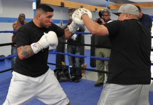 Chris Arreola, America’s Last Heavyweight Hope, Runs out of Excuses