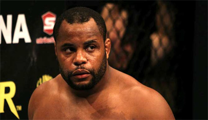 Daniel Cormier Plans Move To Light Heavyweight Division After UFC 166