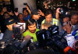 Manny Pacquiao has Landed in LA, Ready for Bradley
