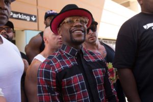 Strip Club Gals and Hurricane Victims Could Make Use of Floyd Mayweather’s Uncashed Checks