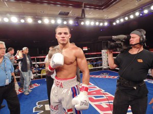 Top Rank Results from Atlantic City: Tapia, Hart, and Toka Kahn Clary Blow Out Their Opponents